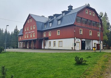 Najít v dnešní době na českých horách kvalitní ubytování za ceny, které vás nezruinují, je nadlidský úkol