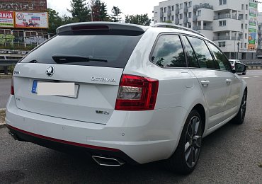 Řidič z Česka se na křižovatce v Berlíně rozjel stejně jako v Praze. Dostal za to tučnou pokutu