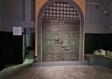 Hanoi Hilton: Vietnamské vězení, kde američtí zajatci roky přežívali mučení a samotu