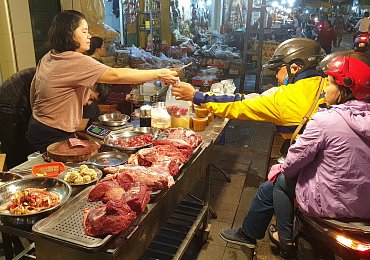 Vietnamský streetfood – vypadá šíleně, chutná božsky a nestojí skoro nic. Opatrnost je ale nutná