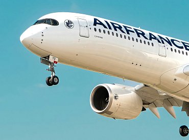 Air France ruší lety na Blízký východ. Problémy hlásí i další velké aerolinky