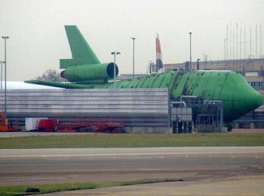 Ikonický „Veselý zelený obr“ na Heathrow nahrazuje moderní simulátor A380