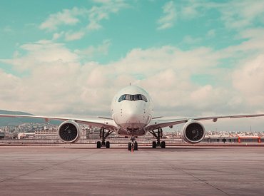 Emirates poprvé nasadily A350 s Premium Economy — debut v Adelaide