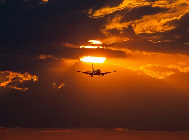 Iberia vyšle Airbus A321XLR za úplným zatměním Slunce. Přenos poběží živě přes Starlink