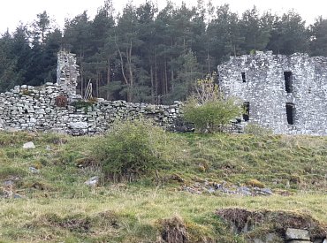 Tajemství českých hradů: Méně známým hradům, které stojí za návštěvu, vévodí Zvíkov